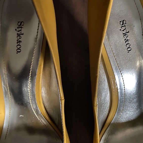 Style & Co Open-toe Pumps - Picture 2 of 5